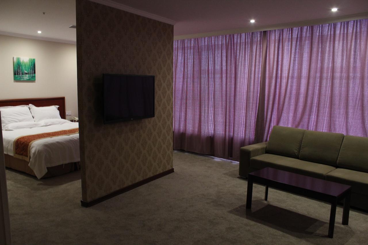 Greentree Inn Jiangsu Suzhou Shimao Canal Hotel ภายนอก รูปภาพ